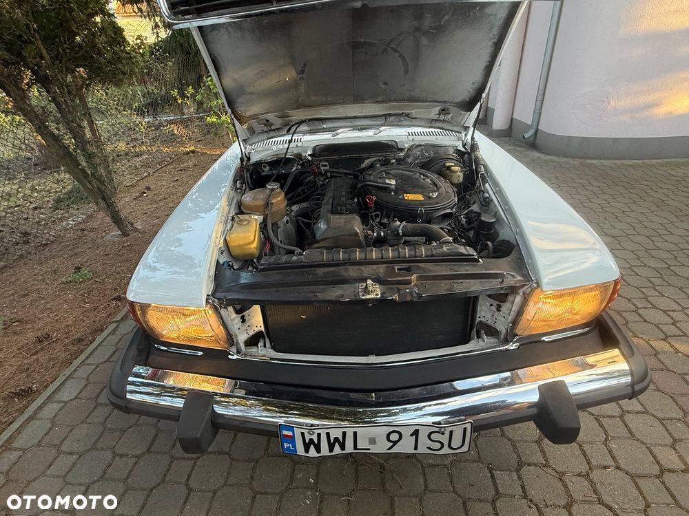 Mercedes-Benz SL - 24