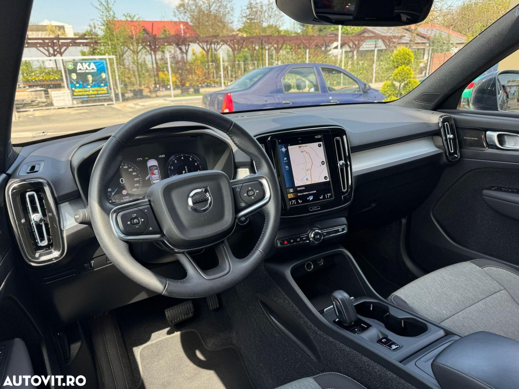 Volvo XC 40 - 11