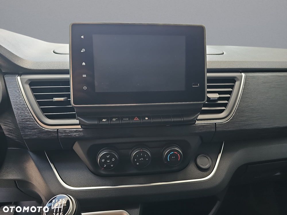 Renault Trafic - 11