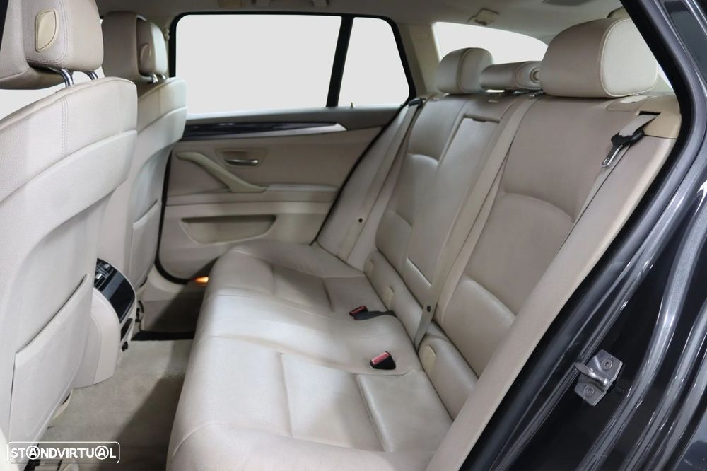 BMW 520 Gran Turismo - 12