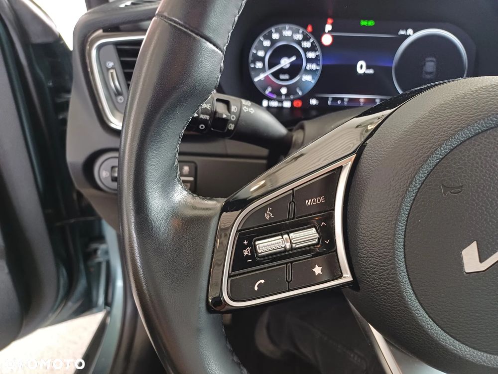 Kia XCeed 1.5 T-GDI Business Line DCT - 22