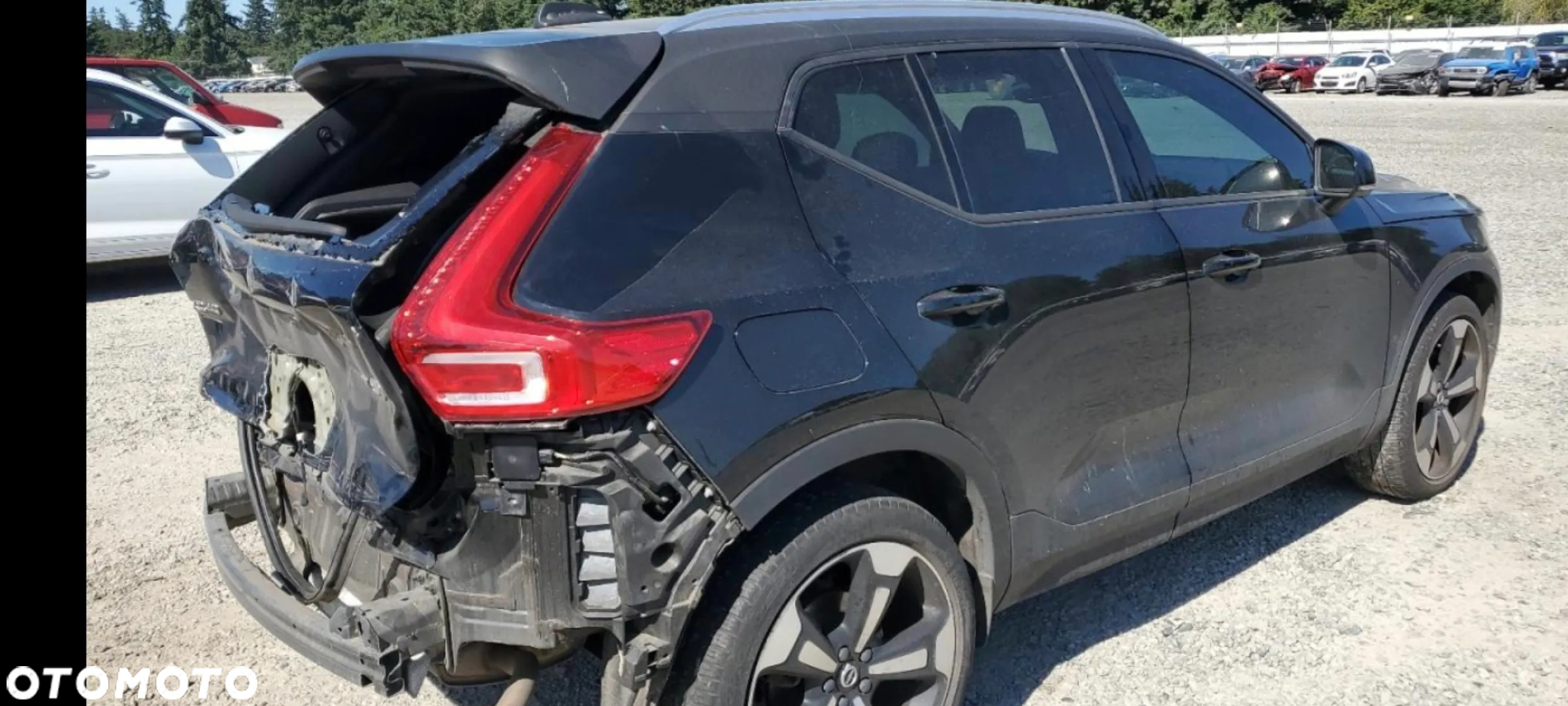 Volvo XC 40 T5 AWD Momentum - 31