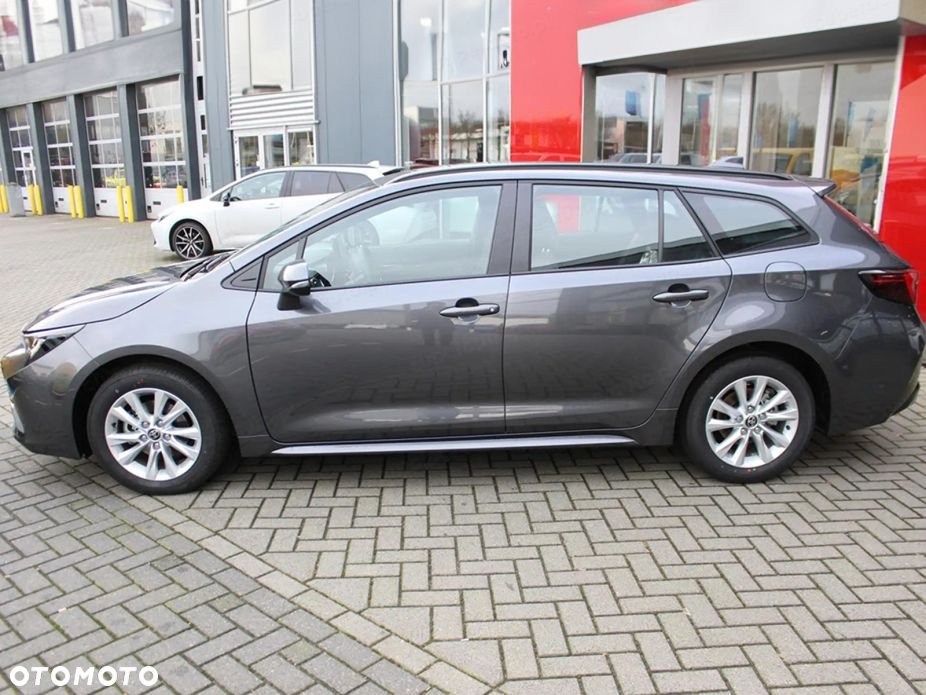 Toyota Corolla - 4