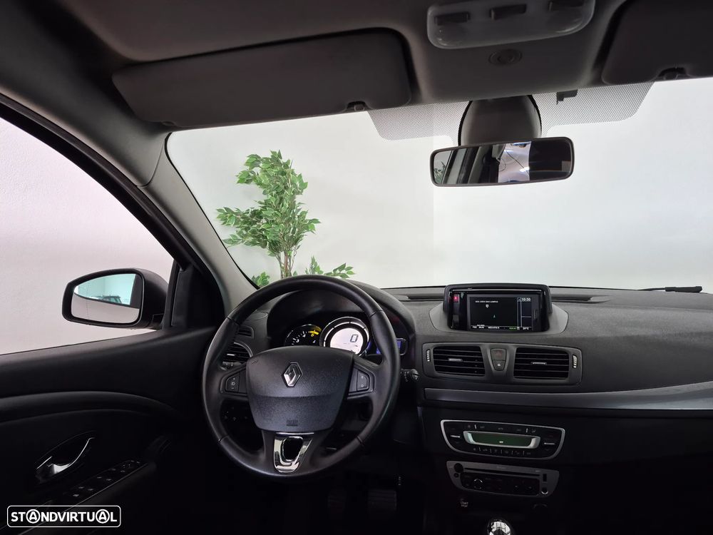 Renault Mégane Sport Tourer 1.5 dCi Limited - 11