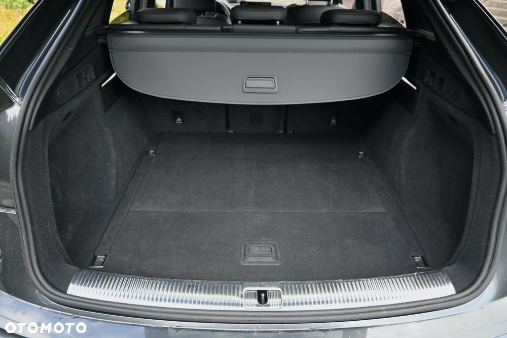 Audi Q5 Sportback 40 TDI quattro S tronic S line - 36