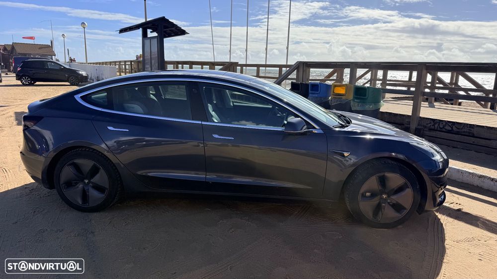 Tesla Model 3 RWD - 7