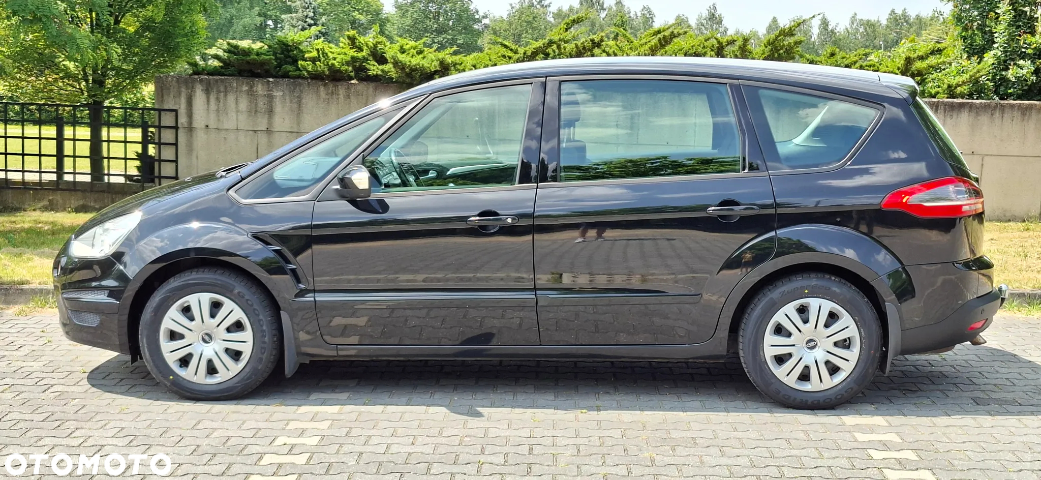Ford S-Max 2.0 TDCi DPF Business Edition - 11