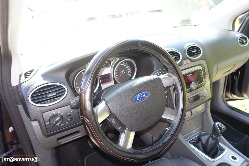 Ford Focus 1.6 TDCi Titanium - 11