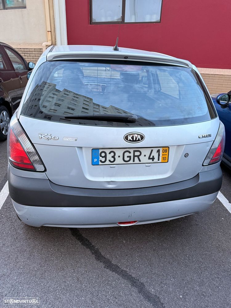 Kia Rio 1.5 CRDi EX Sport - 2