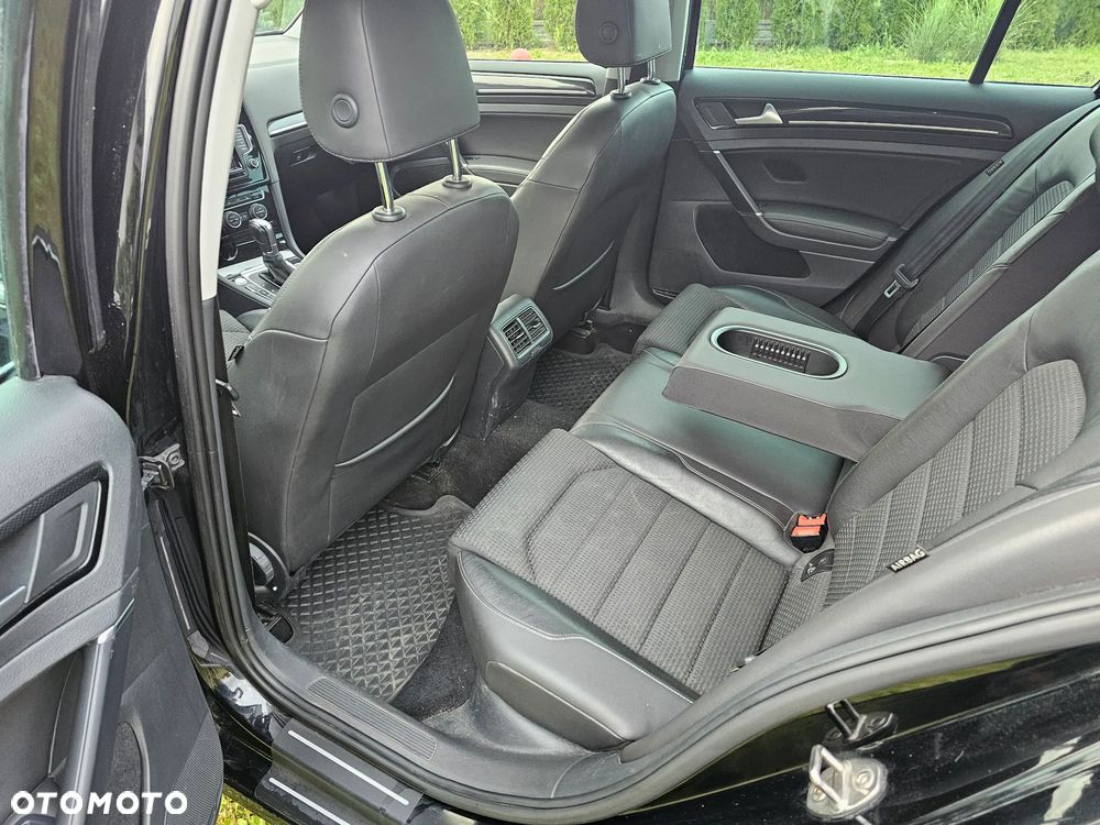 Volkswagen Golf 2.0 TDI (BlueMotion Technology) DSG Highline - 12