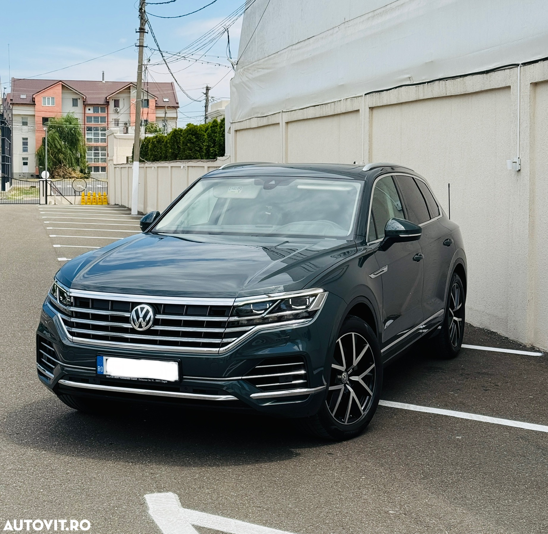 Volkswagen Touareg 3.0 V6 TDI 4Motion DPF Automatik Elegance - 8
