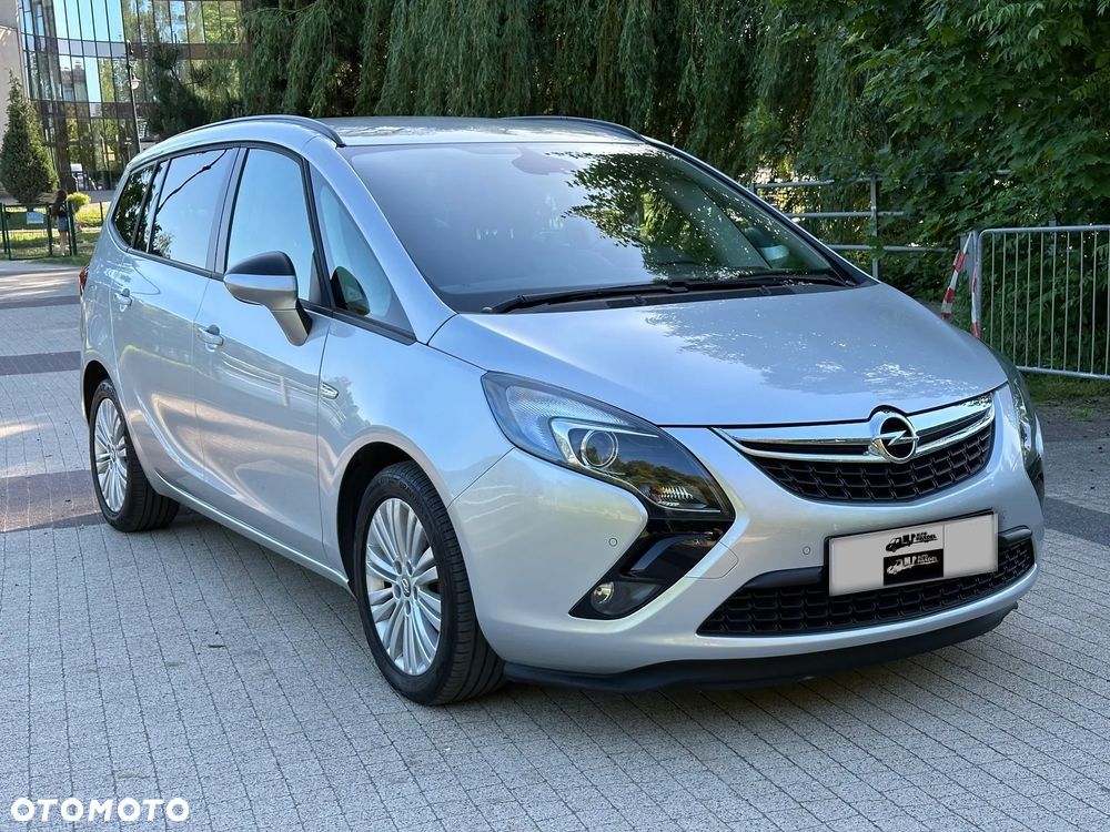 Opel Zafira Tourer 1.4 Turbo Business Edition - 2