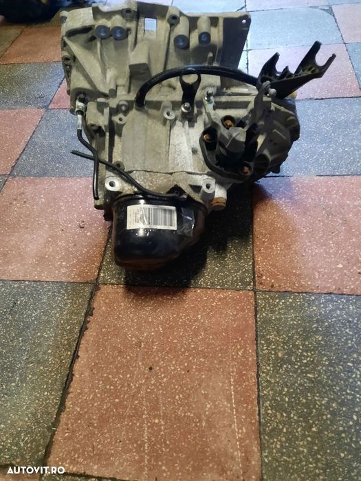 Cutie viteze manuala renault clio 1.2b d4f euro5 renault modus 1.2b d4 - 3