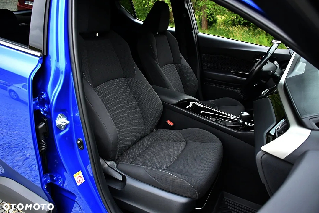 Toyota C-HR - 34