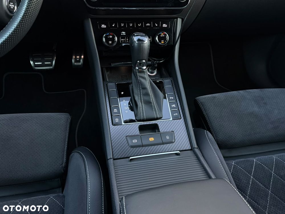 Skoda Superb - 27