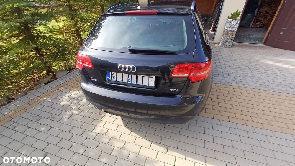 Audi A3 Sportback - 3