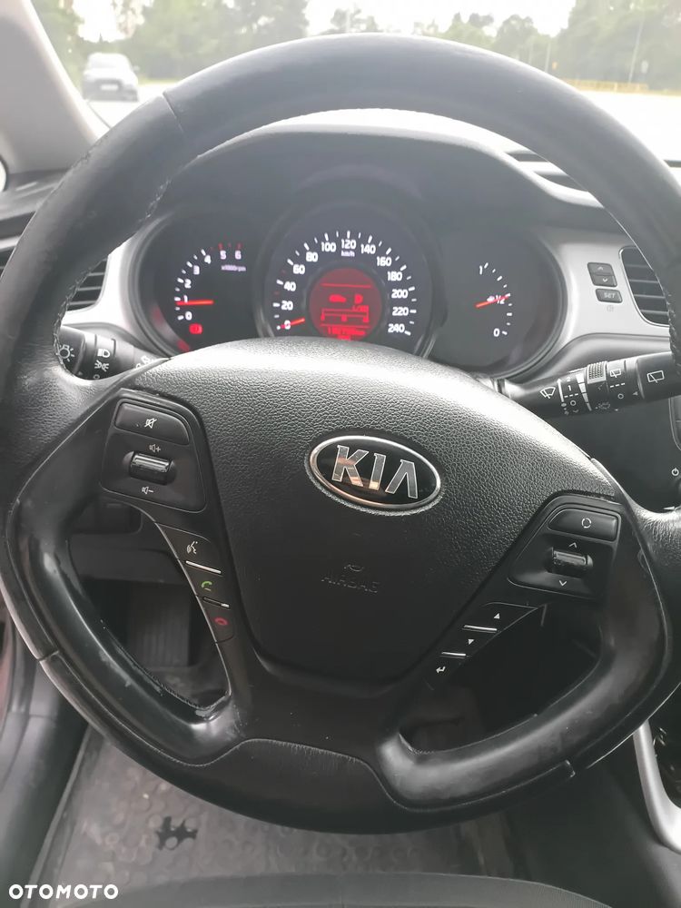 Kia Ceed 1.6 CRDi M - 8