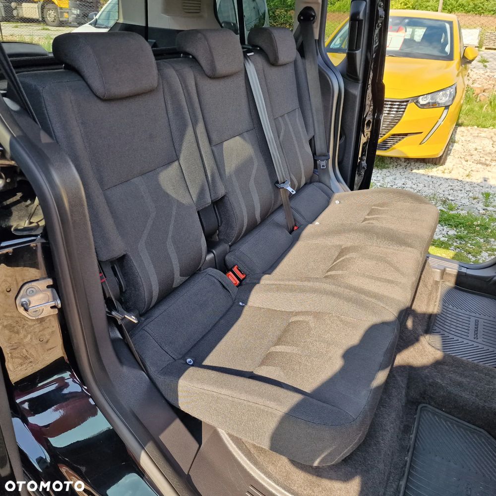 Ford Tourneo Connect 1.5 TDCi Start-Stop Trend - 19