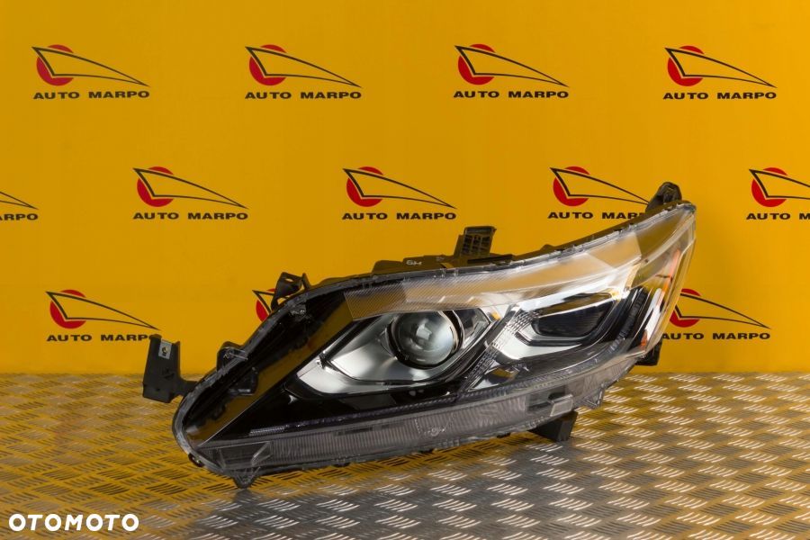 MITSUBISHI ECLIPSE CROSS REFLEKTOR LAMPA LED USA - 2