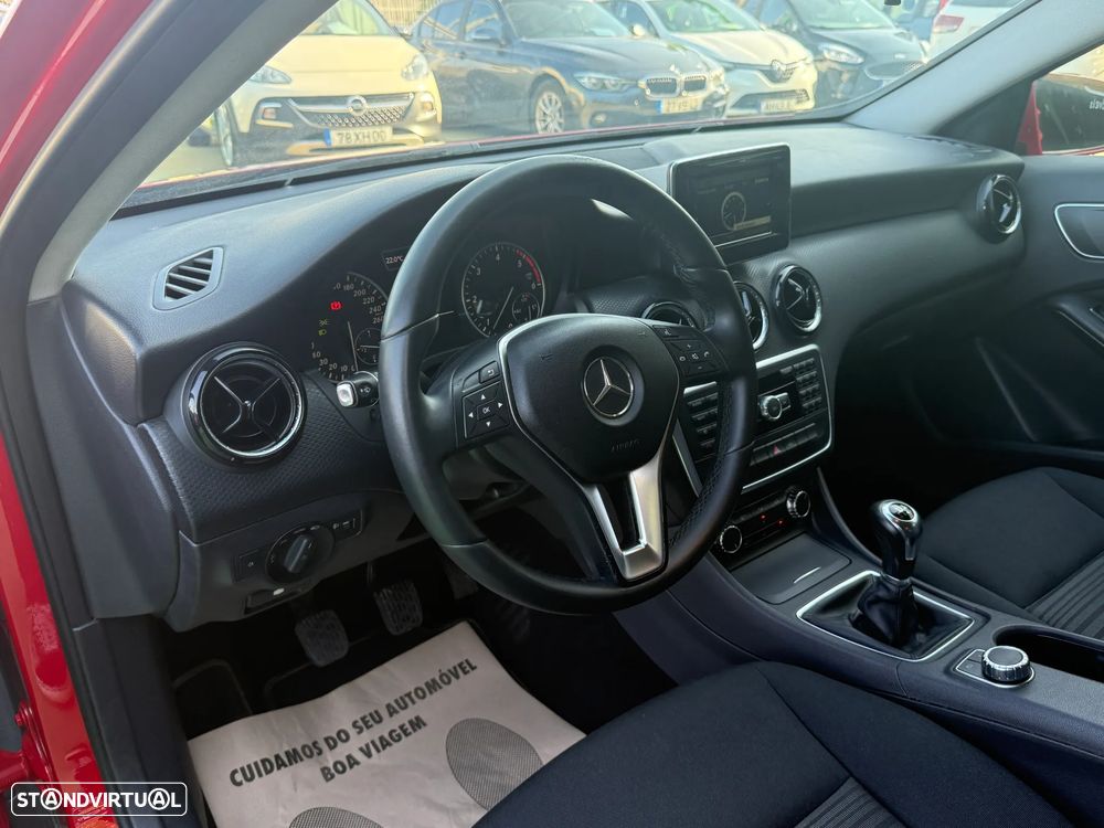 Mercedes-Benz A 180 CDI (BlueEFFICIENCY) - 14