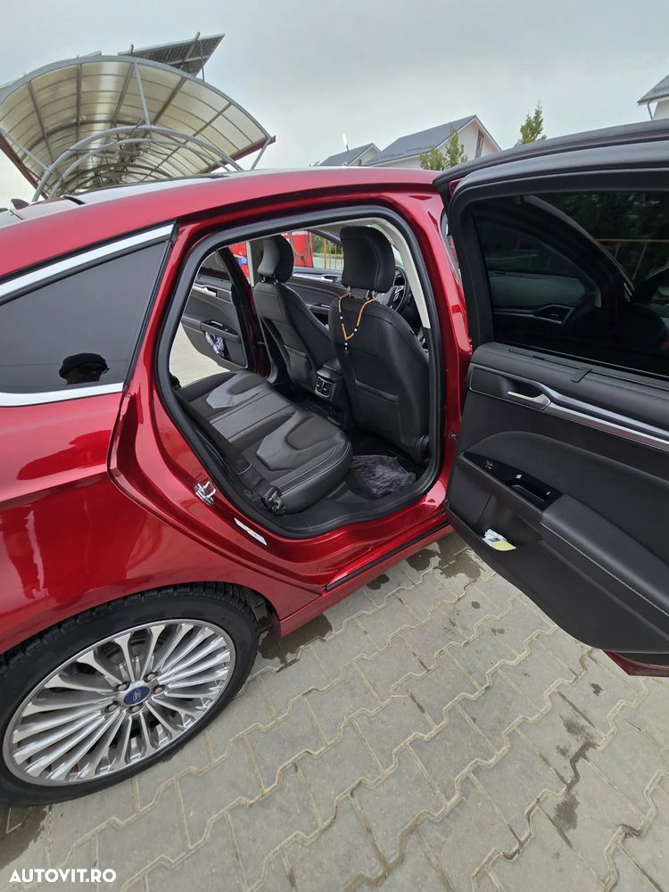 Ford Mondeo 2.0 TDCI PowerShift Titanium - 1