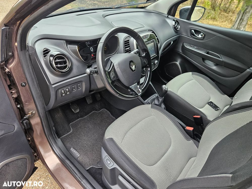 Renault Captur dCi Authentique - 12