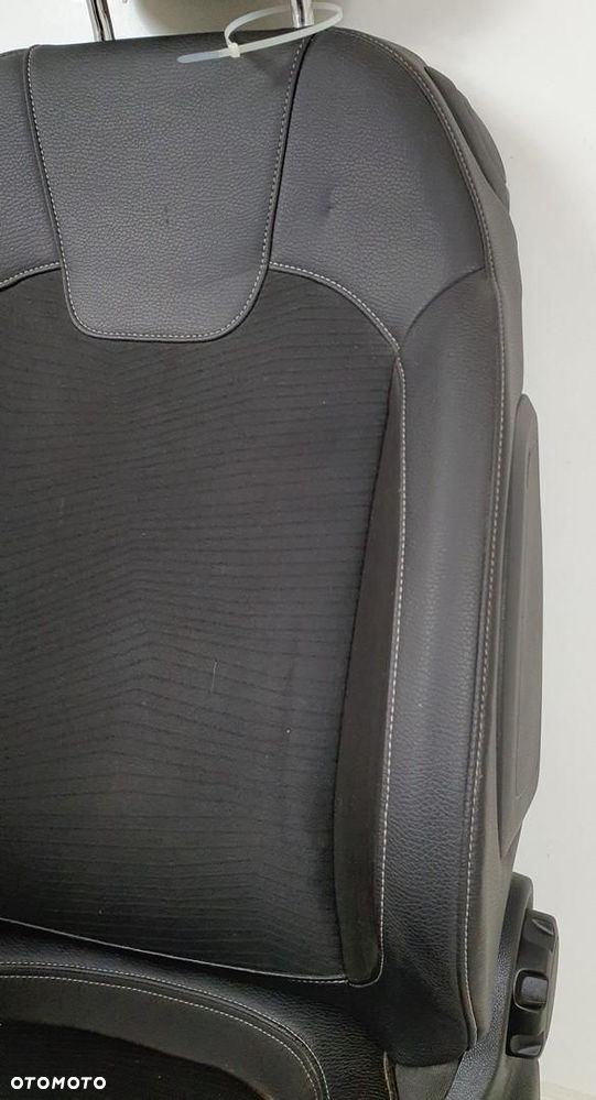 FOTEL KIEROWCY LEWY PRZÓD PODGRZEWANY OPEL ADAM - 5