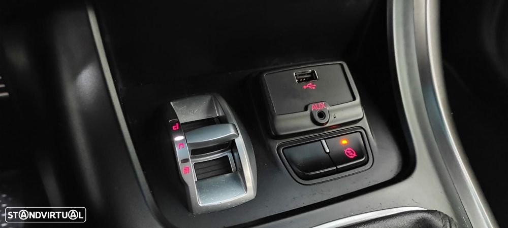 Alfa Romeo Giulietta 1.6 JTDM Exclusive - 36