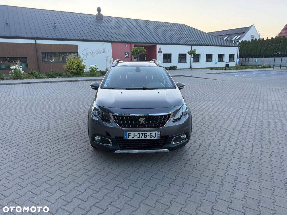 Peugeot 2008 1.2 PureTech Allure S&S EAT8 - 2