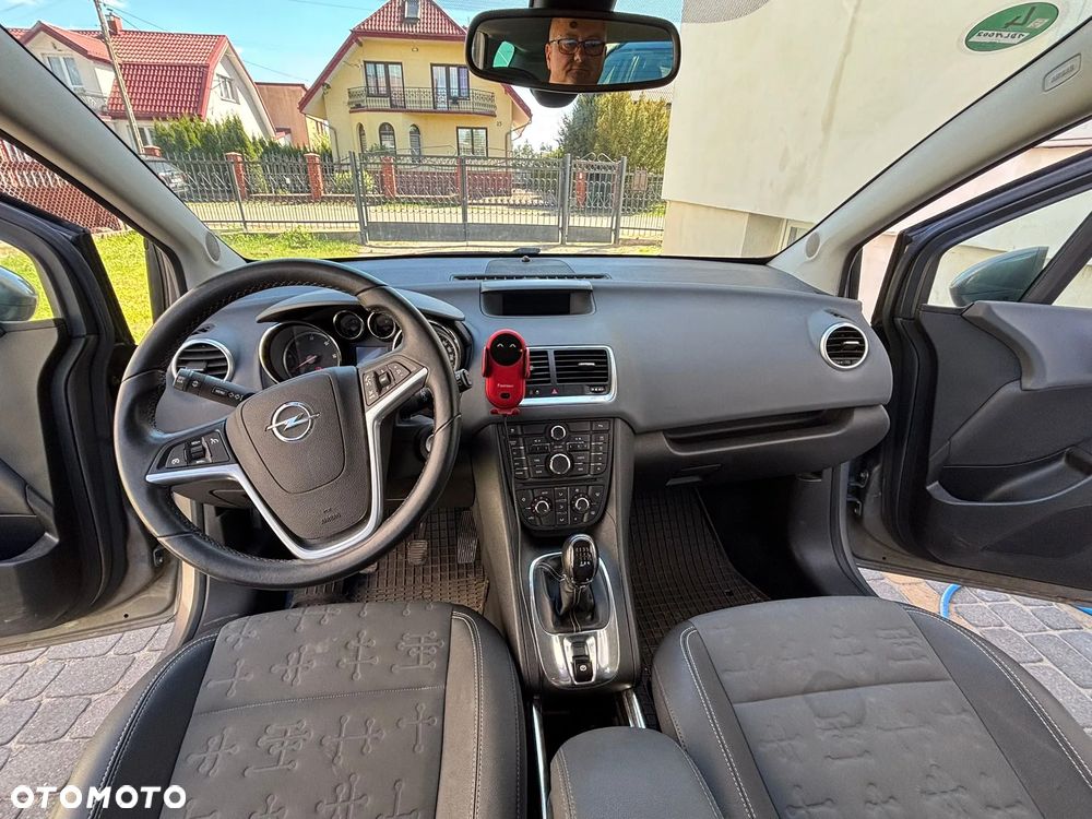Opel Meriva - 13