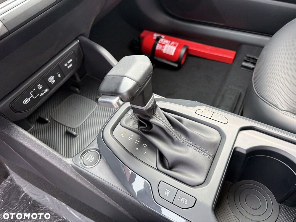 Kia K4 - 16