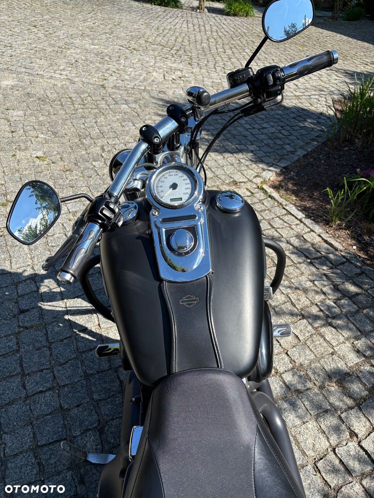 Harley-Davidson Dyna Fat Bob - 13