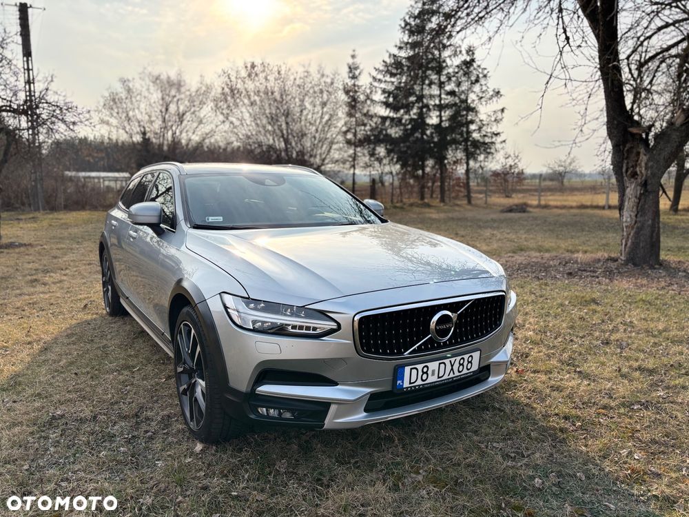 Volvo V90 Cross Country T5 AWD Pro - 9