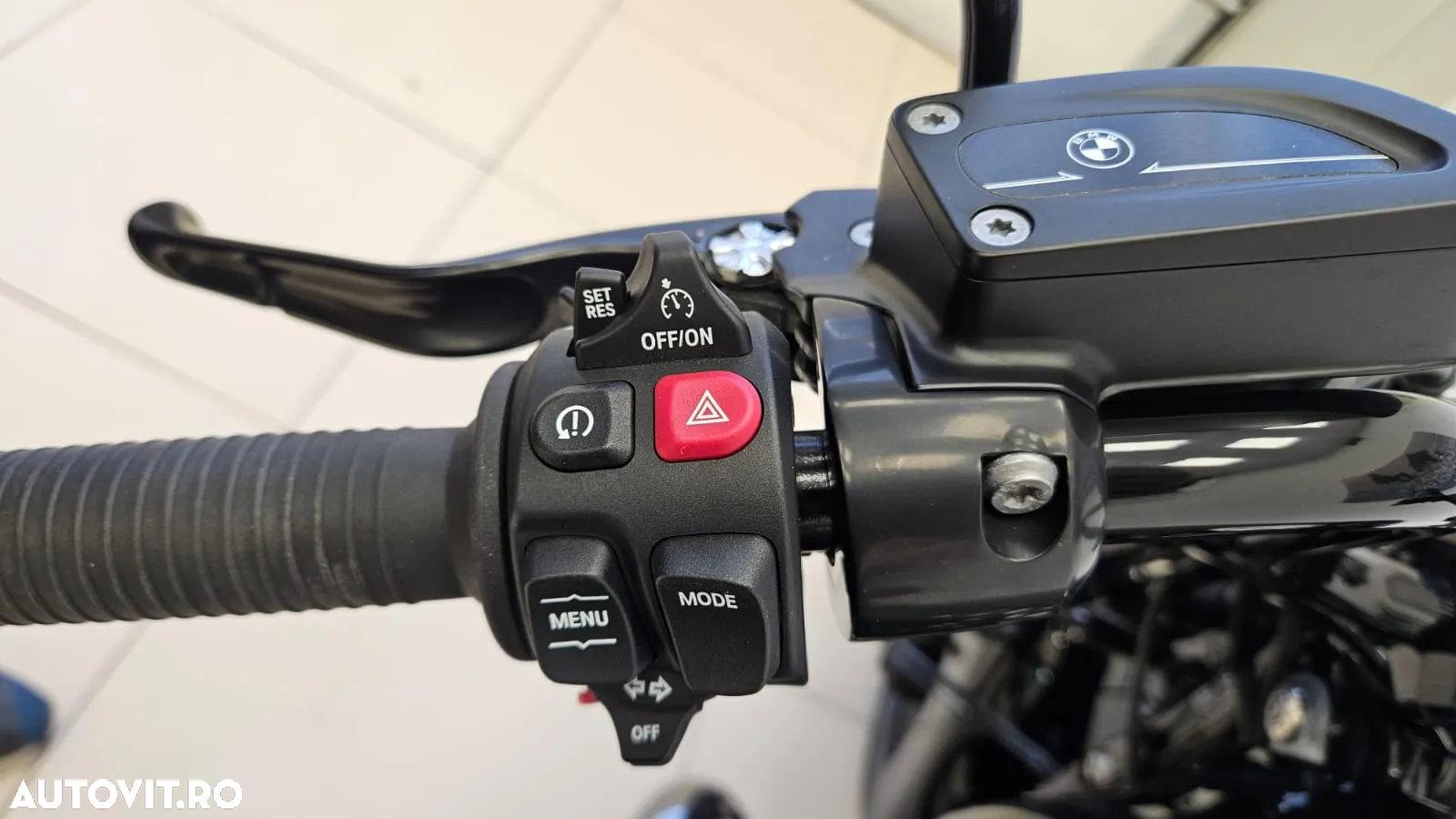 BMW R1850R - 9