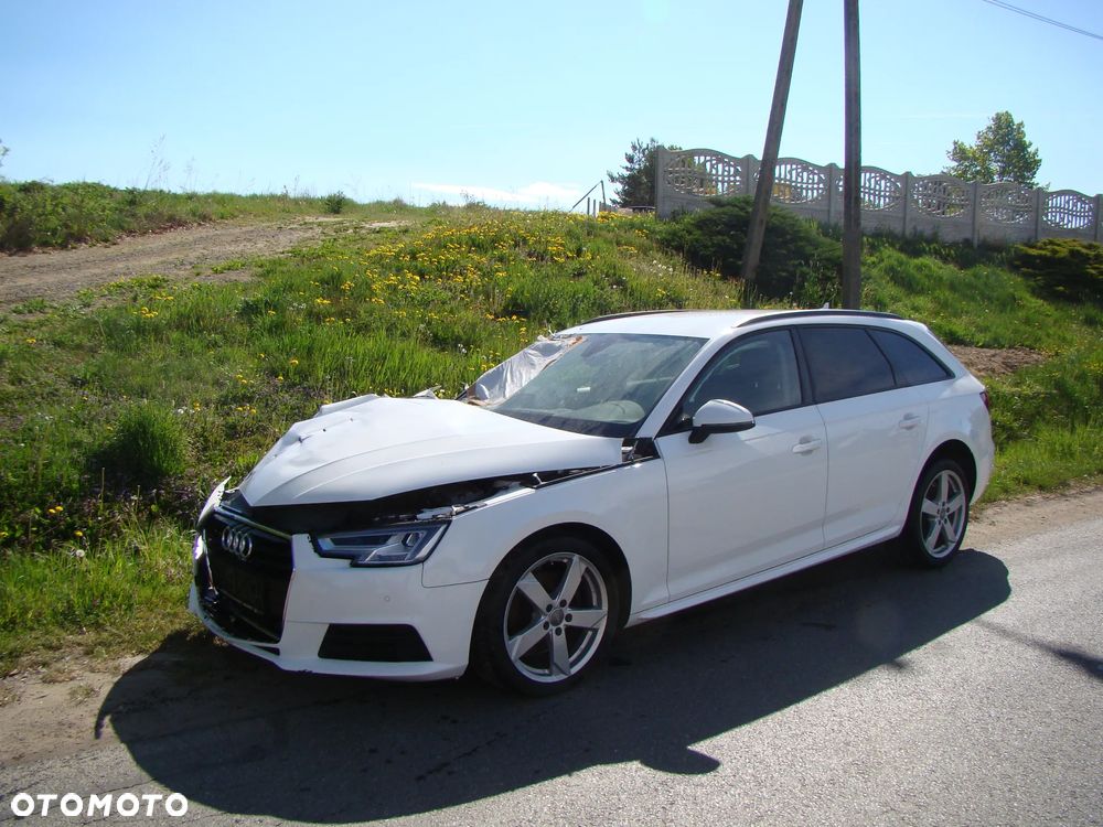 Audi A4 Avant 2.0 TDI - 1