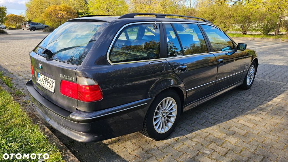 BMW Seria 5 - 8
