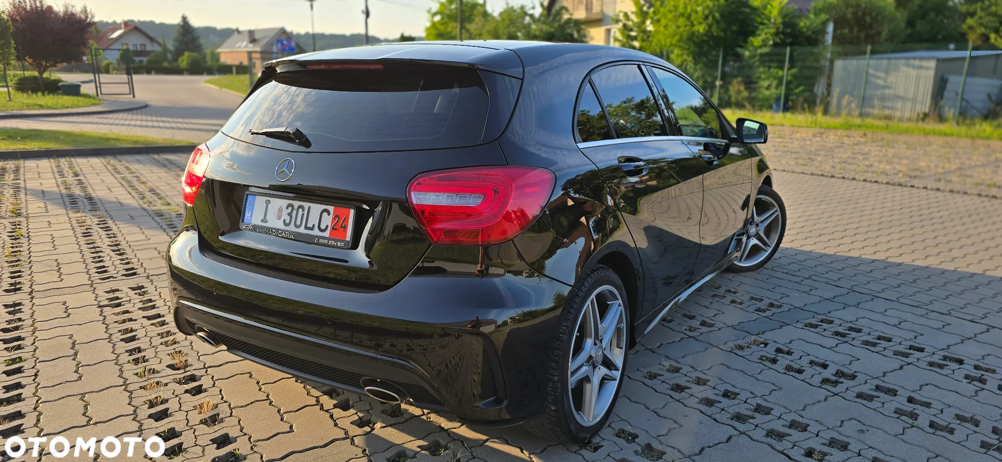 Mercedes-Benz Klasa A 180 AMG Line - 4
