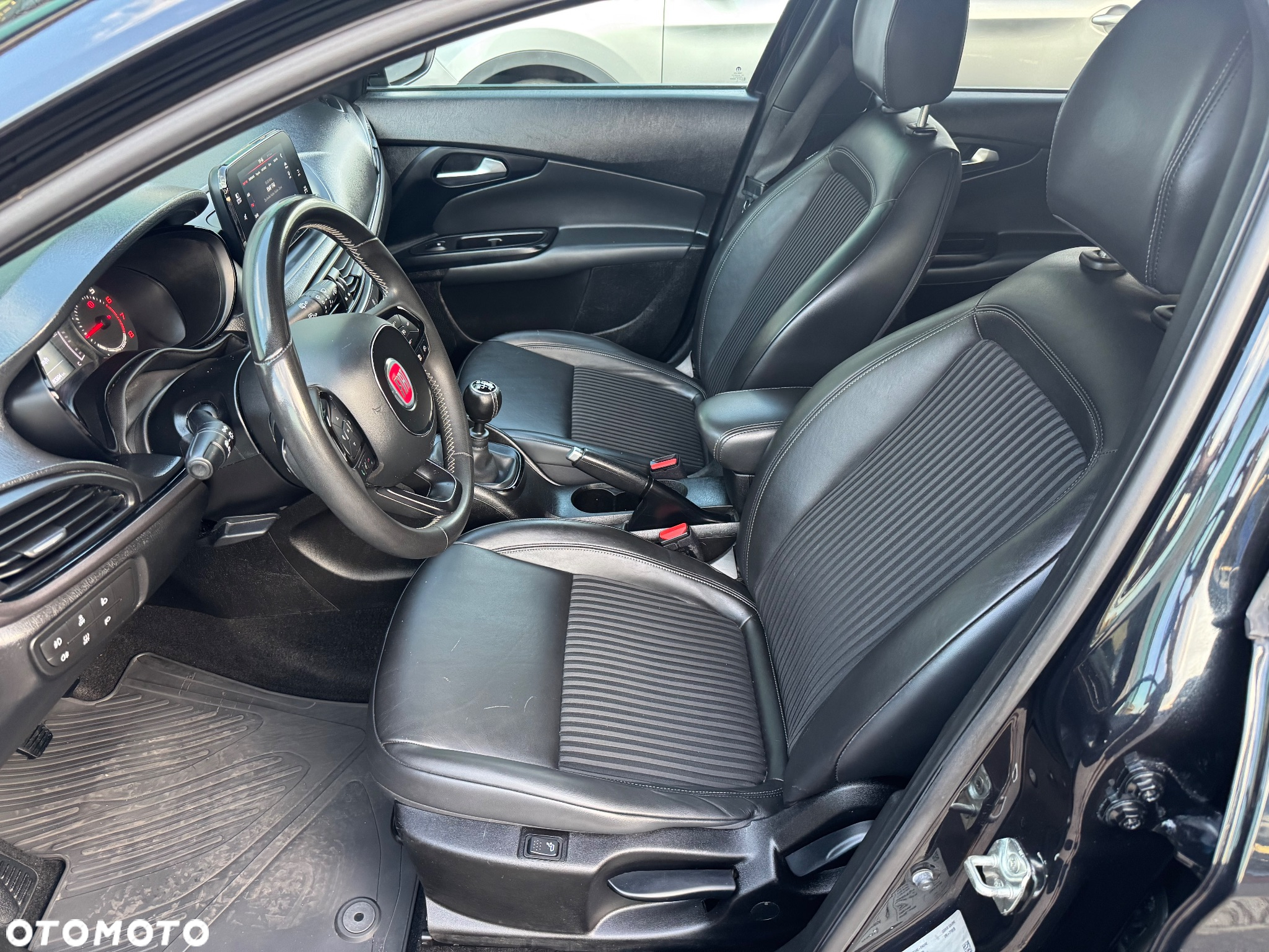 Fiat Tipo 1.4 T-Jet 16v S-Design EU6d - 22