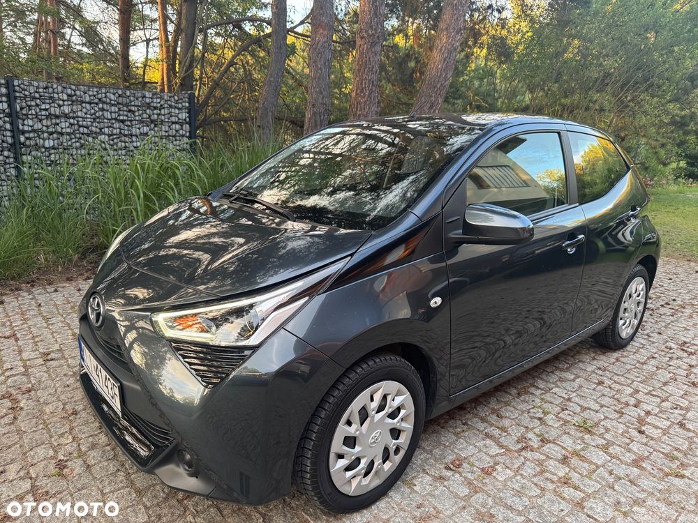Toyota Aygo 1.0 VVT-i Color Edition - 1