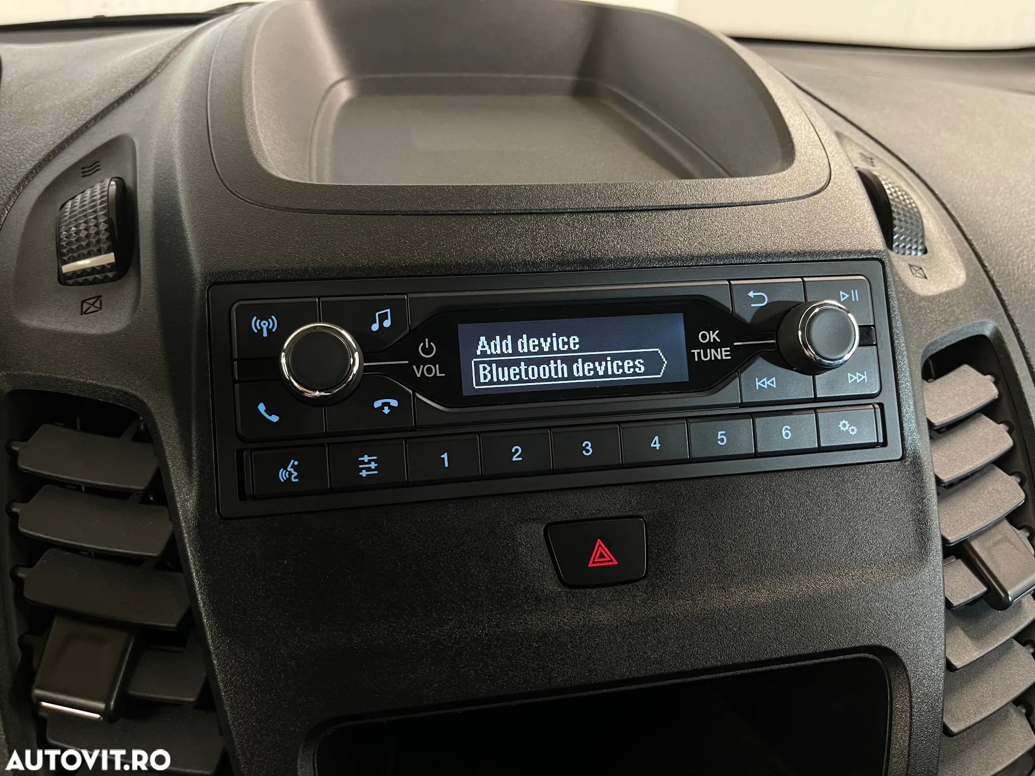 Ford Transit Connect 1.5 EcoBlue 100CP 6MT Kombi Commercial L2 Trend - 15