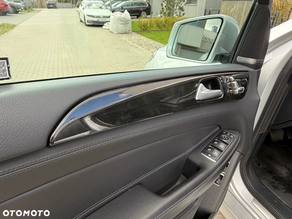 Mercedes-Benz GLE 350 d 4-Matic - 15