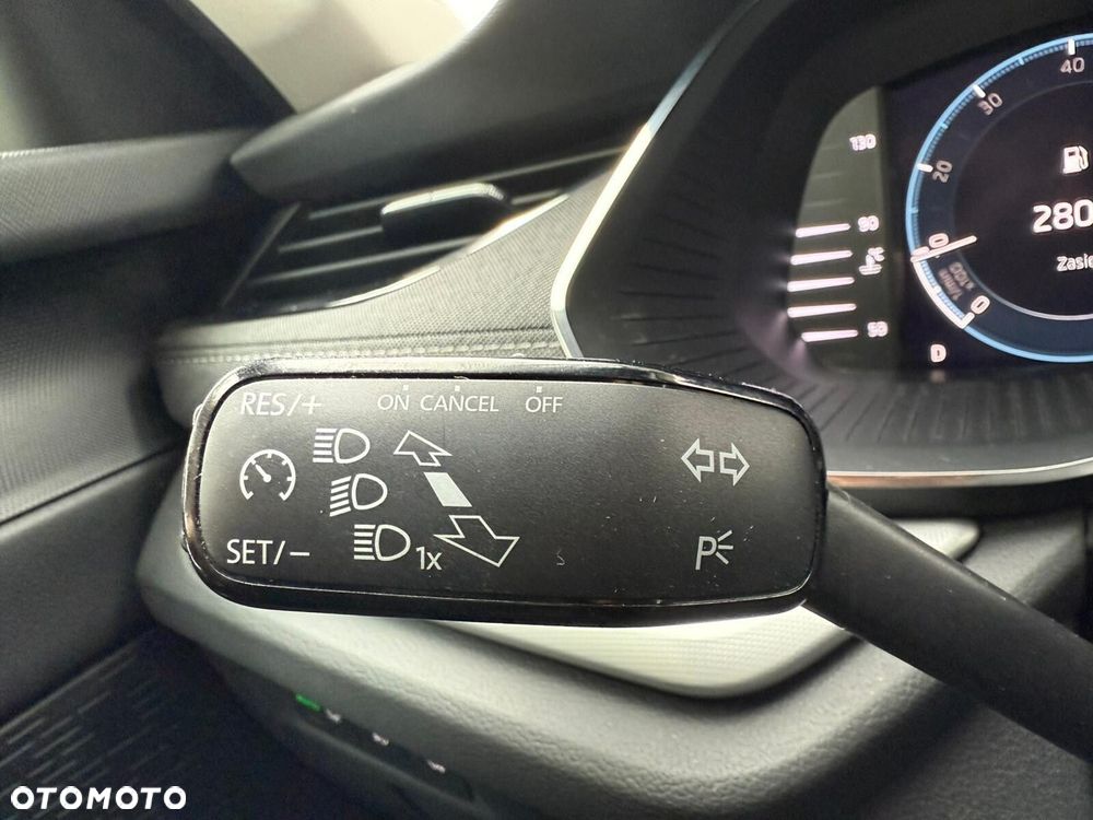 Skoda Octavia 1.5 TSI ACT Style DSG - 19