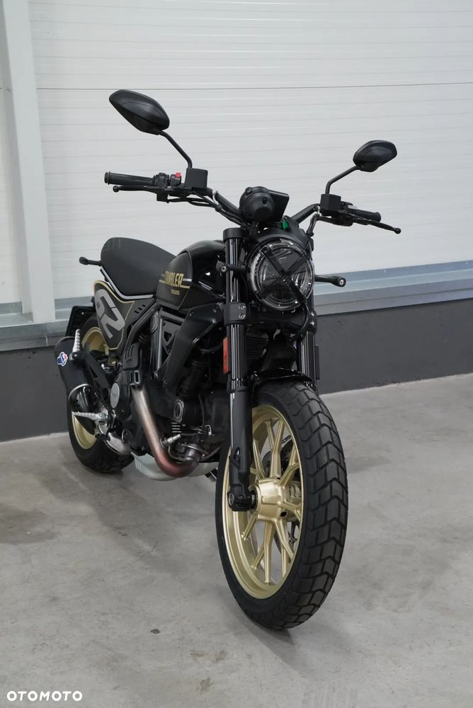 Ducati Scrambler - 9