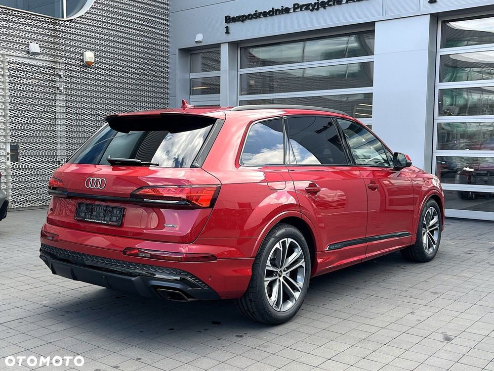 Audi Q7 - 8