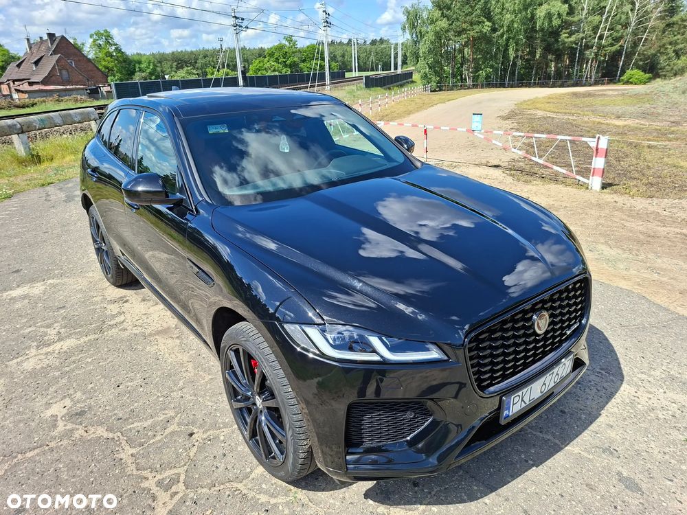 Jaguar F-Pace D200 AWD R-Dynamic Black - 21
