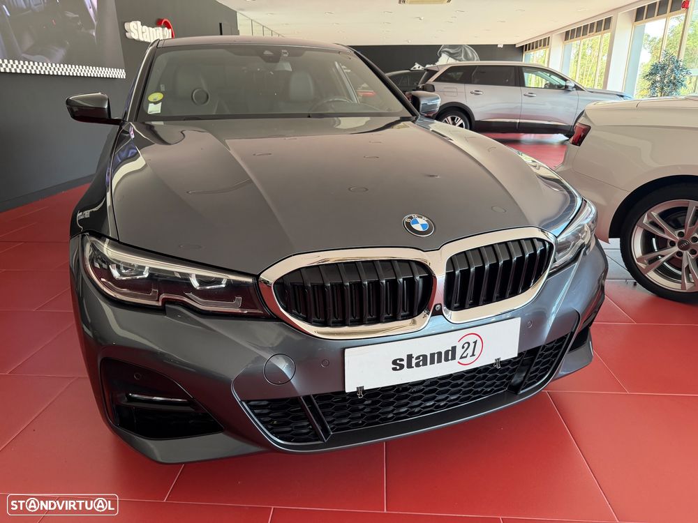 BMW 318 d Pack M Auto — photo 2