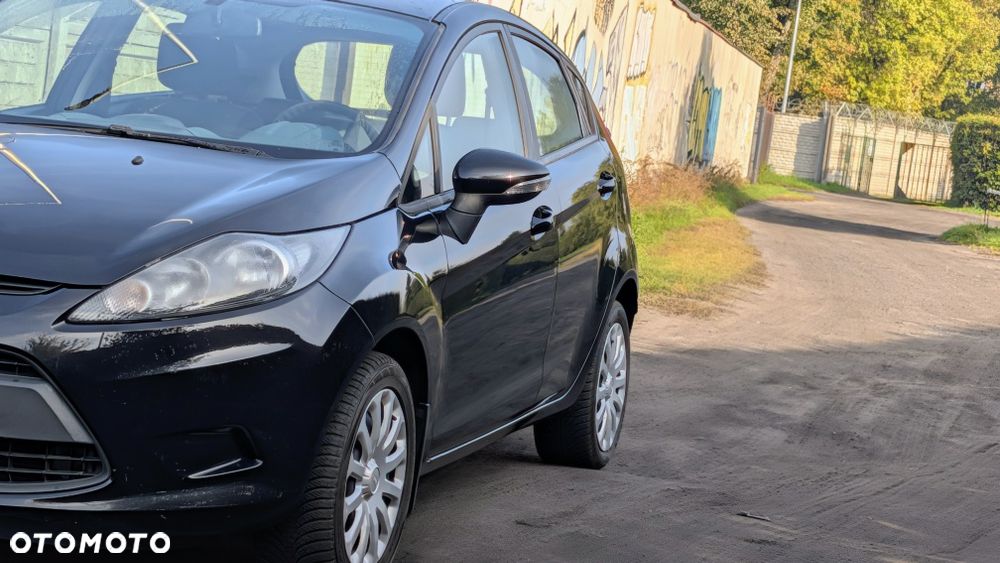 Ford Fiesta - 11