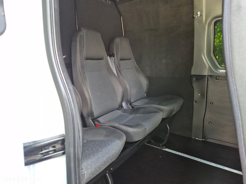 Opel Movano - 30
