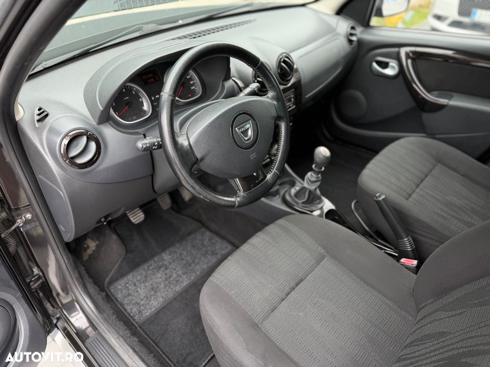 Dacia Duster 1.5 dCi 4x2 Laureate - 14