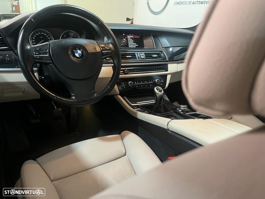BMW 520 d Line Luxury - 26